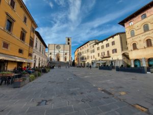 Todi Piazza del Popolo, Umbria, Italy / Kimberly Sullivan