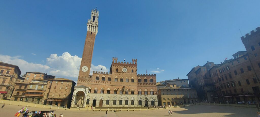 Torre del Mangia, Siena, Italy / Kimberly Sullivan