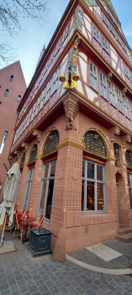 Kaffeehaus Goldene Waage, Frankfurt, Germany/ Kimberly Sullivan