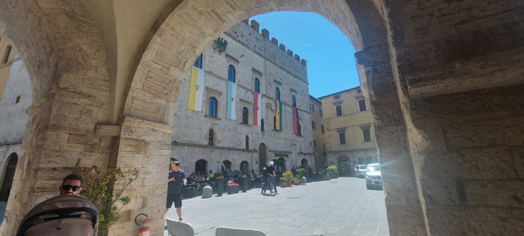 Todi, Umbria, Porchettiamo Festival / Kimberly Sullivan